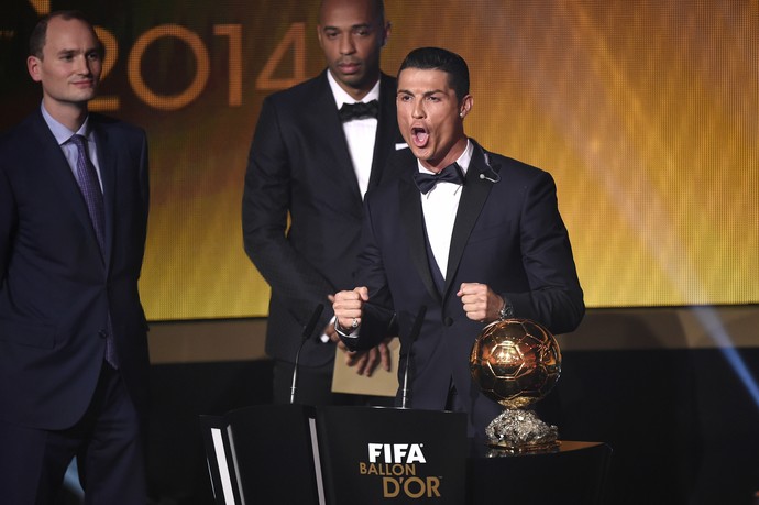 Cristiano Ronaldo festeja mais uma conquista.