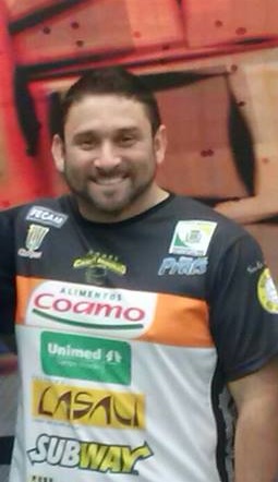 Técnico Emerson de Souza.