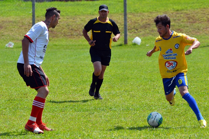Campeonato Popular de Futebol Suíço - Campo do Lar Paraná 13
